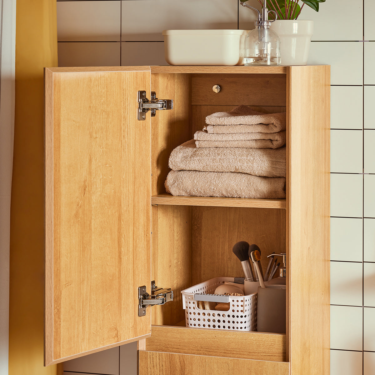 SoBuy BZR175-N Colonne de Salle de Bain Suspendue Armoire de Toilette Meuble Rangement, 2 Portes, Étagères Réglables
