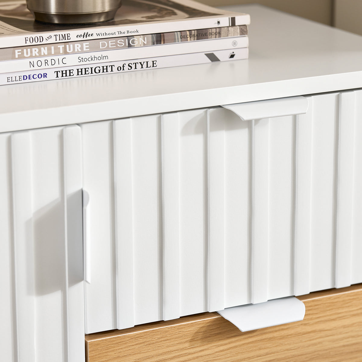 SoBuy FSB91-WN Bufet, Dulap de Depozitare cu 3 Sertare și 1 Ușă, Picioare Metalice, Comodă Multifuncțională pentru Hol, Living – 75x35x76 cm, Alb și Natur
