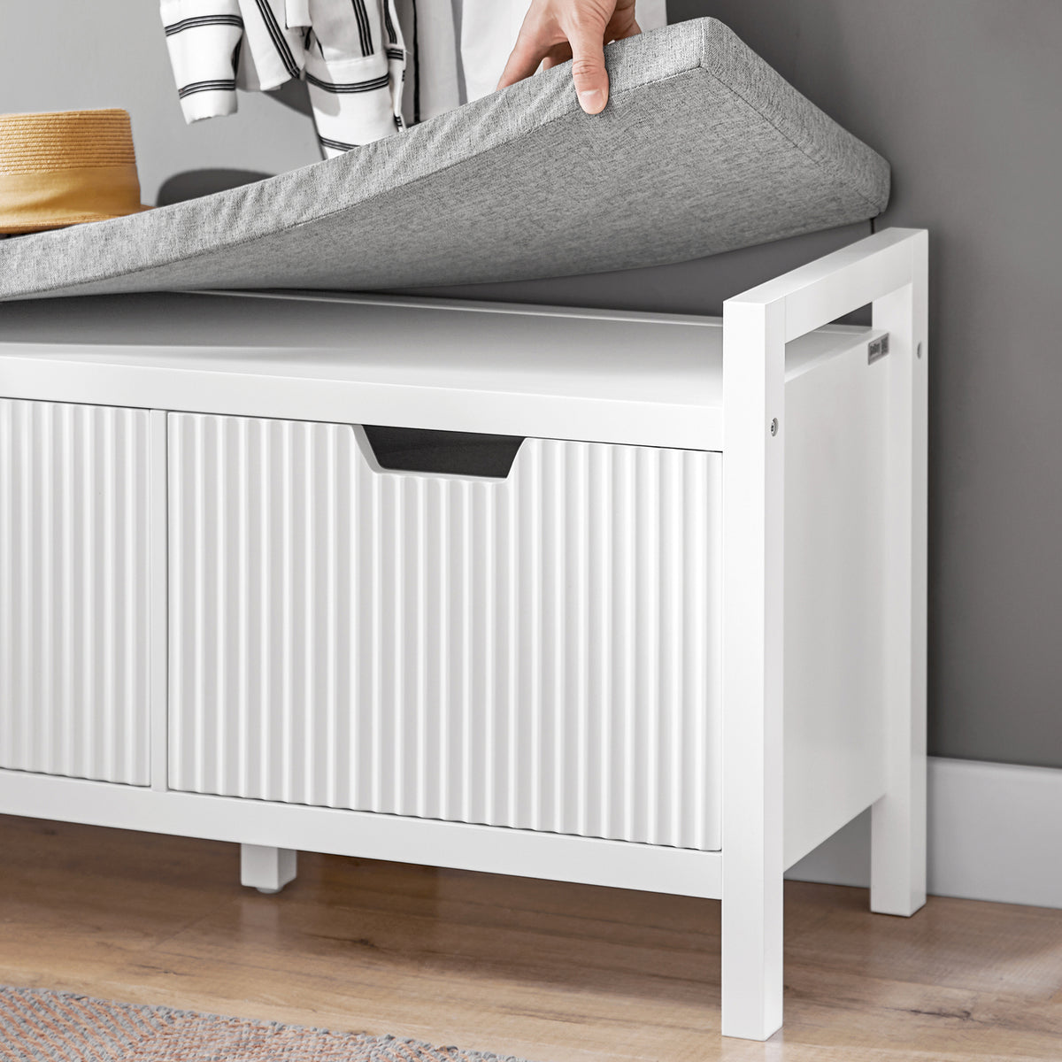SoBuy FSR146-W Banchetă pentru încălțăminte cu pernă căptușită și 2 uși pentru hol/intrare – 91x30x50 cm, Alb