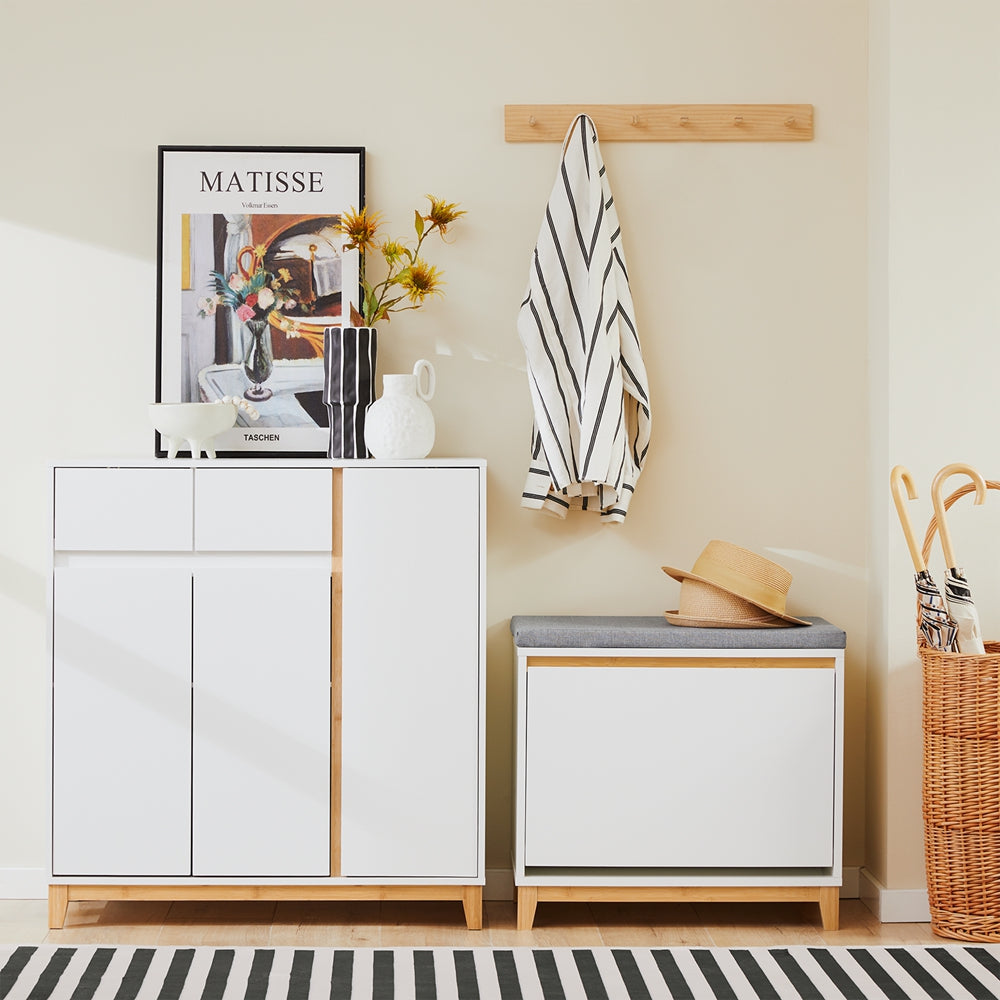 SoBuy FSR191-WN Banc pentru Pantofi cu Pernă Căptușită și 1 Compartiment cu Ușă cu Rabată pentru Hol de Intrare – 60x34x55 cm, Alb și Natur