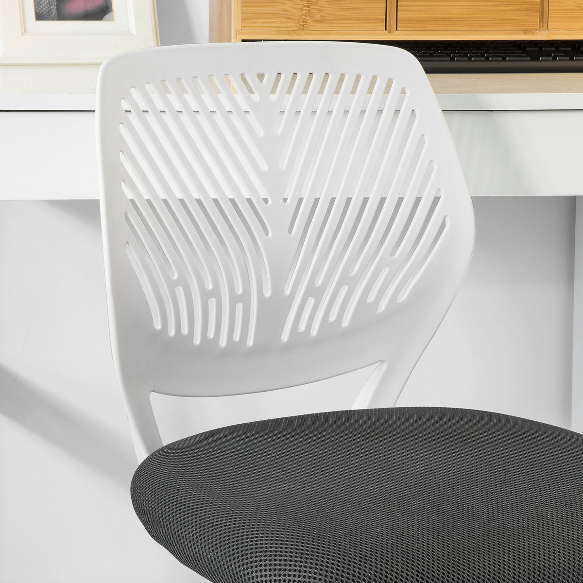 SoBuy FST64-W Chaise de Bureau Ergonomique Fauteuil Pivotant Chaise pour Ordinateur Hauteur