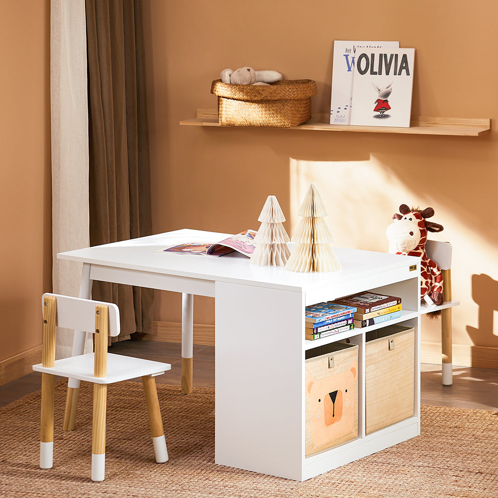 SoBuy KMB113-W Set Masă Copii cu 2 Scaune, Masă de Desen, Birou Copii cu 1 Compartiment și 2 Cutii de Depozitare, pentru Studiu și Joacă, Alb
