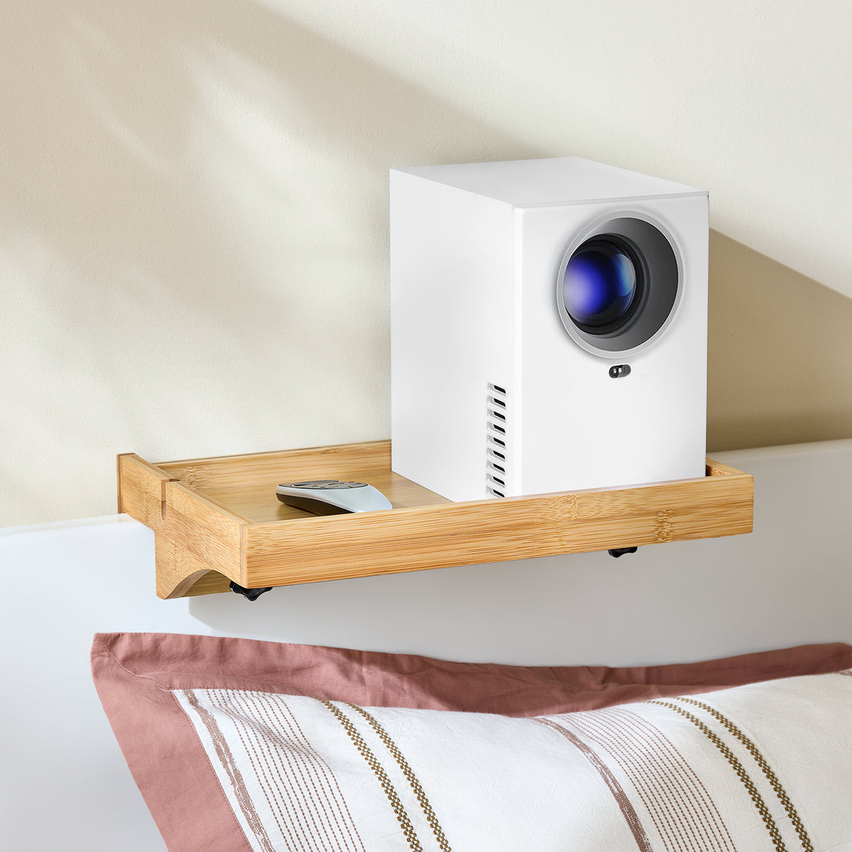 SoBuy NKD01-N Noptieră detașabilă cu crestături pentru cabluri - Tavă din bambus pentru cărți, smartphone-uri și ochelari - Potrivită pentru rame de pat de 1-3cm 36x25x9cm
