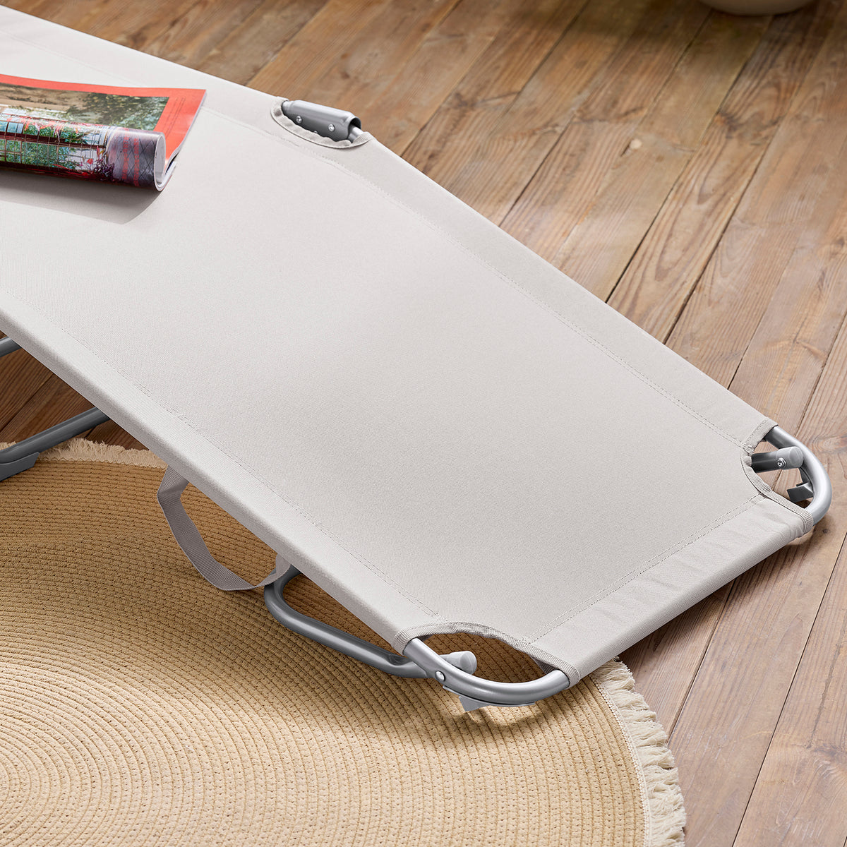 SoBuy OGS35-MIx2 Set de 2 Șezlonguri de Grădină Pliabile, cu Pernă, Șezlong Relaxant cu Buzunar Lateral, Mobilier de Grădină pentru Terasă, Plajă, Piscină, Bej 155x56x81 cm