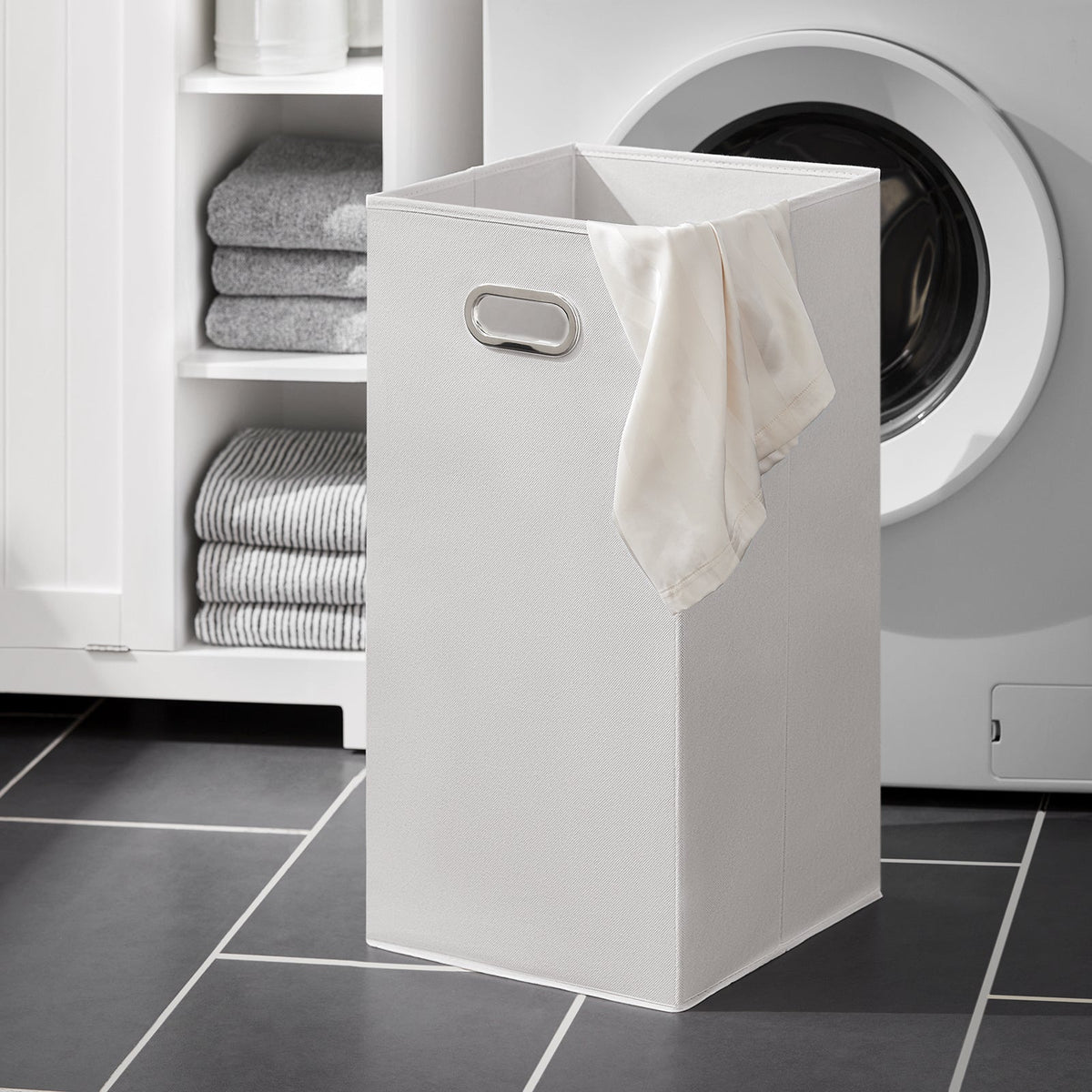 SoBuy BZR105-W Dulap de Baie cu Coșuri de Rufe – Dulap Inferior de Baie cu Coș Rabatabil și 3 Rafturi, Coș de Rufe, Lemn, Alb, 60x37x86 cm