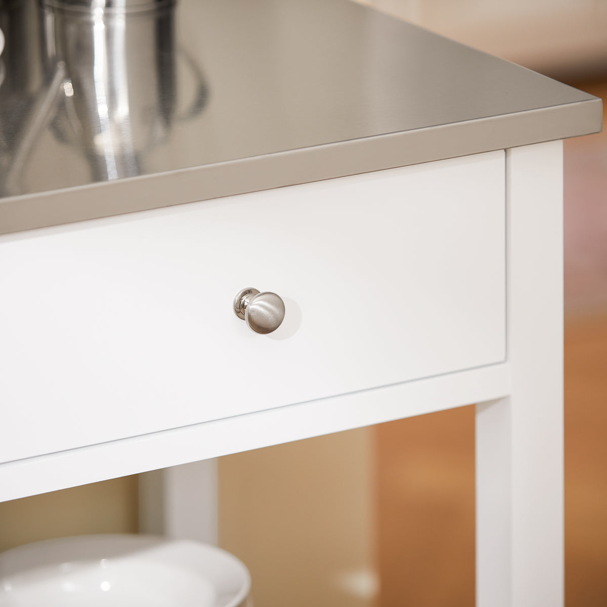 SoBuy FKW47-II-W Cărucior de bucătărie cu roți, cu blat din oțel inoxidabil, 1 sertar și 2 rafturi deschise, Insulă Centrală, Sarcină 70 kg – 81x45x90 cm, Alb