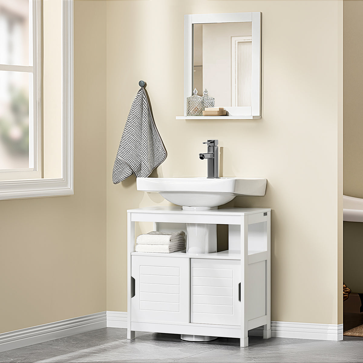 SoBuy FRG128-II-W Mască de Baie pentru Chiuvetă cu 2 Uși Glisante Silențioase, Mobilier Sub Chiuvetă, Spațiu de Depozitare Optimizat pentru Spații Mici, Anti-Umiditate, Lemn, Alb, L60xP30xH60cm