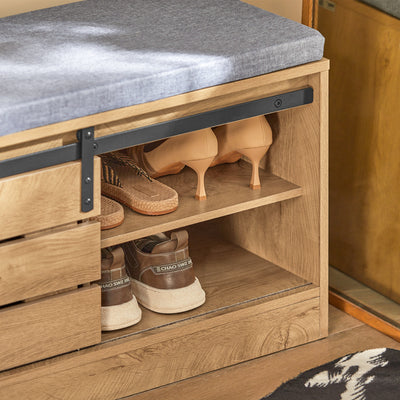 SoBuy FSR120-N Banc à Chaussures avec Porte de Grange Coulissante et Coffre de Rangement pour Entrée – 80x35x48 cm, Naturel