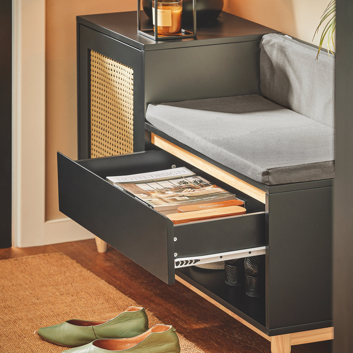 SoBuy FSR128-SCH Dulap Pantofi Banc Pantofi Intrare cu Sertar, Ușă Grilată, Pernă Confortabilă pentru Mobilier de Intrare sau Bancă de Intrare, Depozitare Pantofi Negru 100x35x60cm