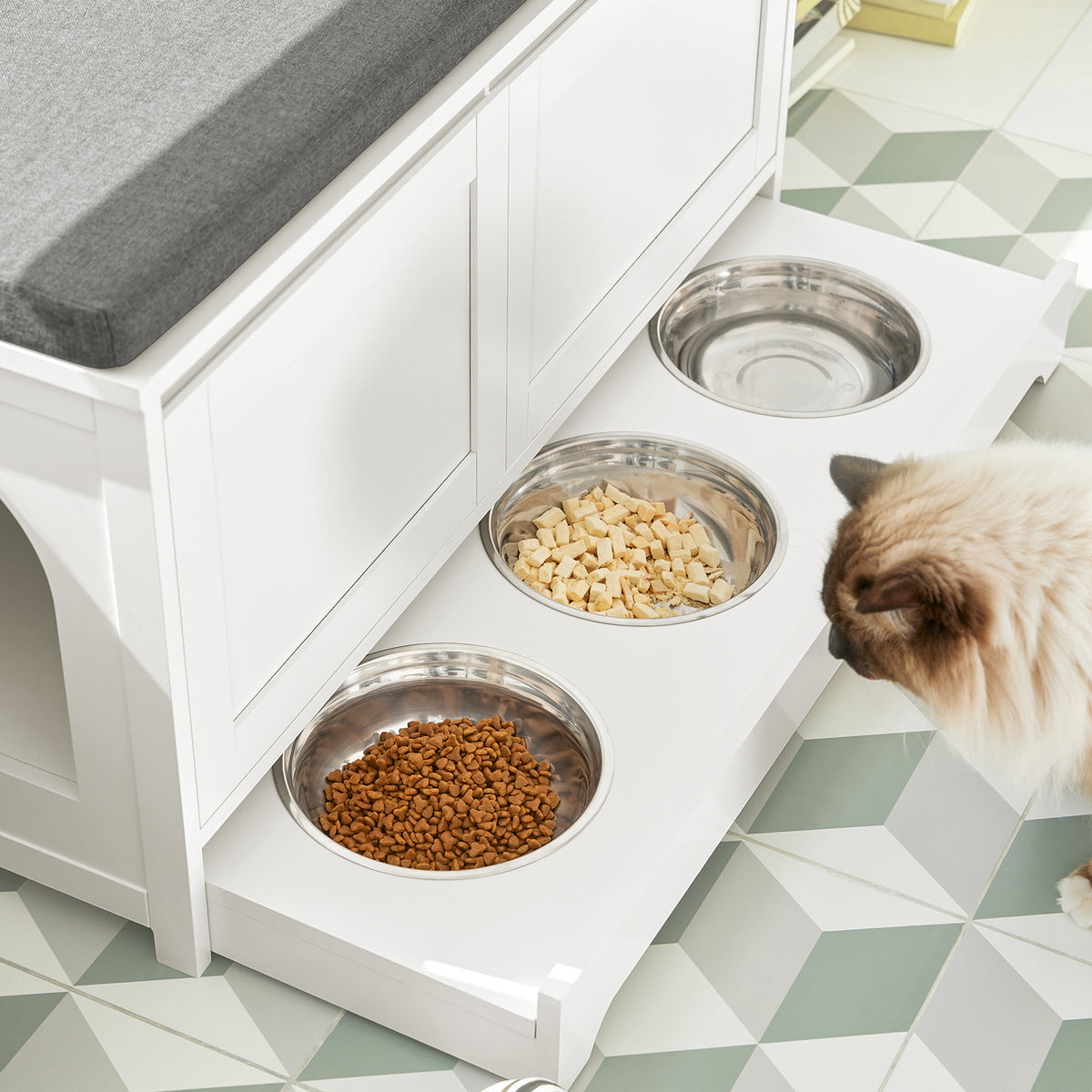 SoBuy FSR136-W Banc pentru Pantofi cu Pernă Căptușită, 2 Uși și Casă Integrată pentru Pisici pentru Intrare – 90x36x44 cm, Alb