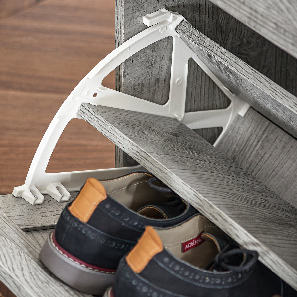 SoBuy FSR137-L-HG Meuble à Chaussures à Abattants 3 Niveaux Grande Capacité – Rangement Discret pour Entrée – Gris Effet Bois