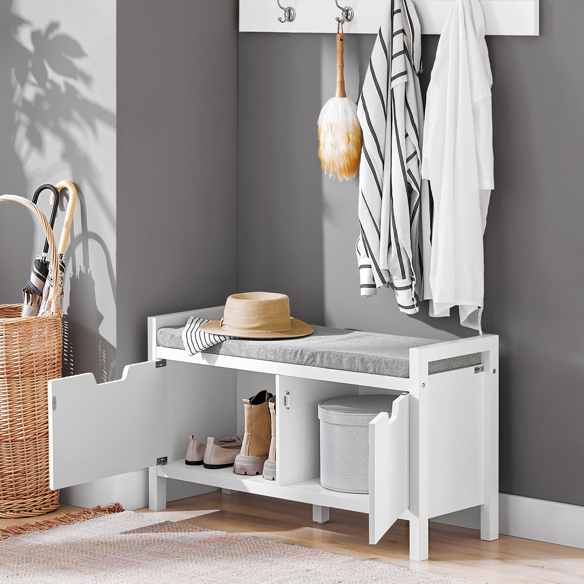 SoBuy FSR146-W Banchetă pentru încălțăminte cu pernă căptușită și 2 uși pentru hol/intrare – 91x30x50 cm, Alb
