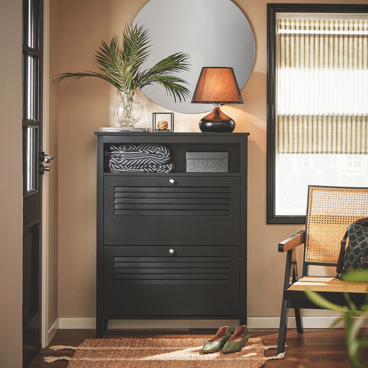 SoBuy FSR152-SCH Dulap Pantofi cu Clapetă 2 Niveluri – Soluție Discretă de Depozitare pentru Intrare – 80x25x108 cm Negru