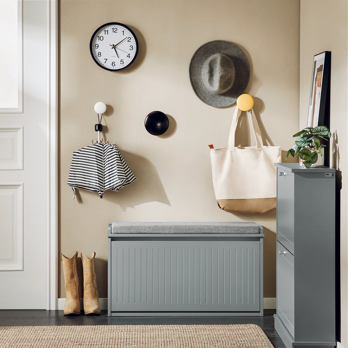 SoBuy FSR98-L-HG Banchetă pentru Pantofi cu Pernă Căptușită și 1 Ușă Basculantă pentru Intrare Hol – 80x26x45 cm, Gri