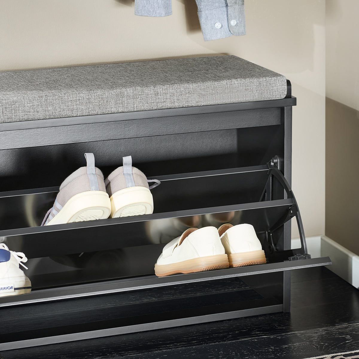 SoBuy FSR98-L-SCH Banc de Pantofi cu Pernă Căptușită și 1 Clapetă pentru Intrare Hol – 80x26x45 cm, Negru