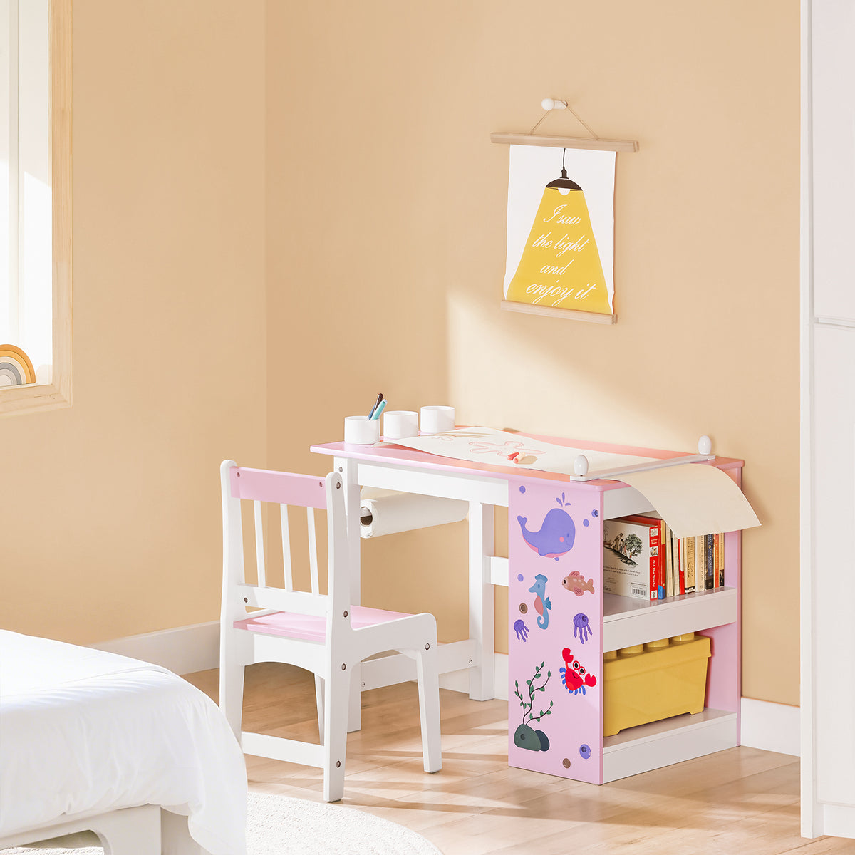SoBuy KMB116-P Ensemble Table et Chaise pour Enfants Set de 2 Pièces avec Autocollants DIY Bureau pour Enfants avec 3 Porte-Crayons Rose et Blanc