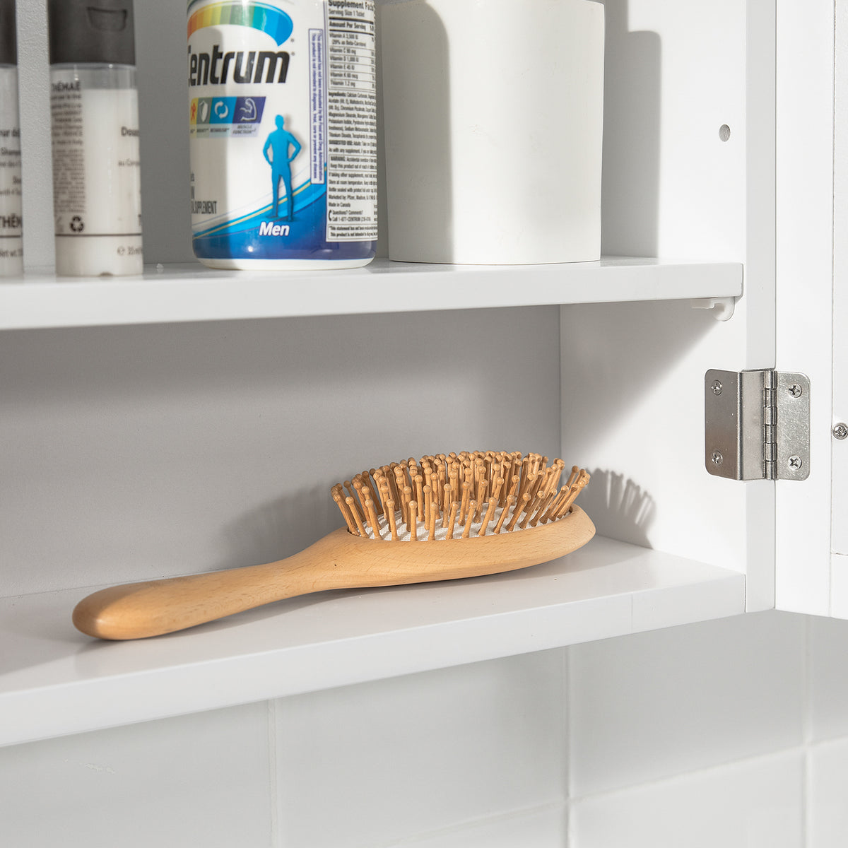 SoBuy BZR55-W Dulap cu oglindă suspendat pentru baie, cu ușă tip oglindă, comodă, mobilier de depozitare