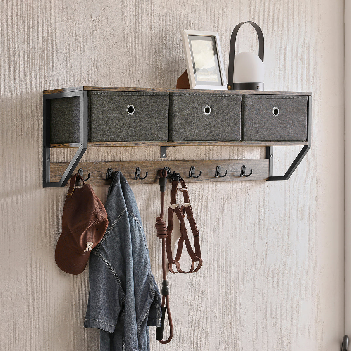 SoBuy FHK26-N Cuier de Perete Mobilier de Hol, Suport Haine, Etajeră de Perete cu 3 Coșuri și 7 Cârlige Duble, Stil Industrial 100x20x30 cm